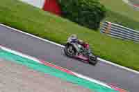 donington-no-limits-trackday;donington-park-photographs;donington-trackday-photographs;no-limits-trackdays;peter-wileman-photography;trackday-digital-images;trackday-photos
